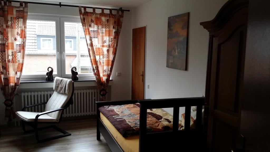 Christianes Gaestehaus Дюссельдорф Экстерьер фото